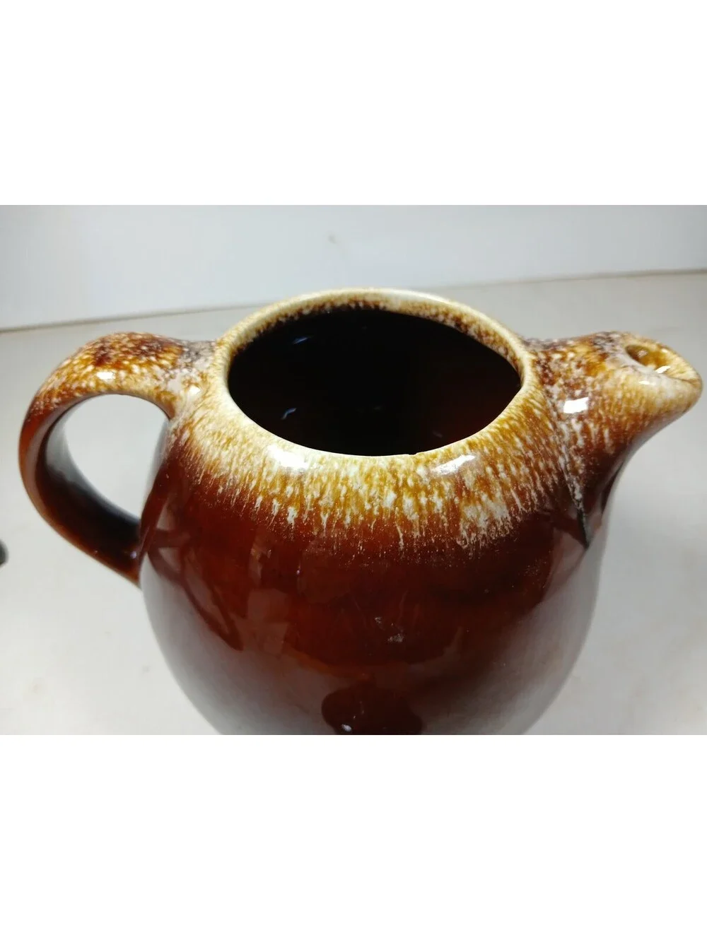 Hull Pottery find no